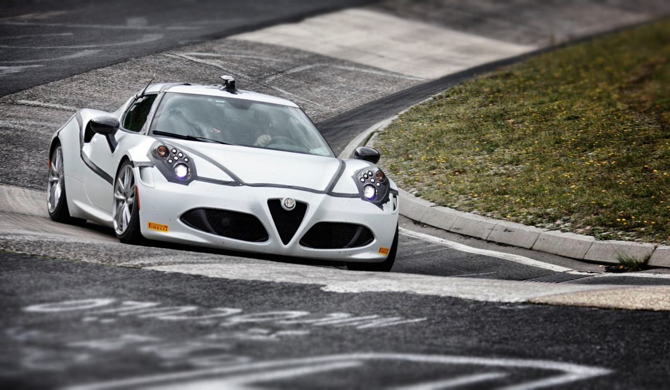 Alfa Romeo 4C Nurburgring 8min 04sec