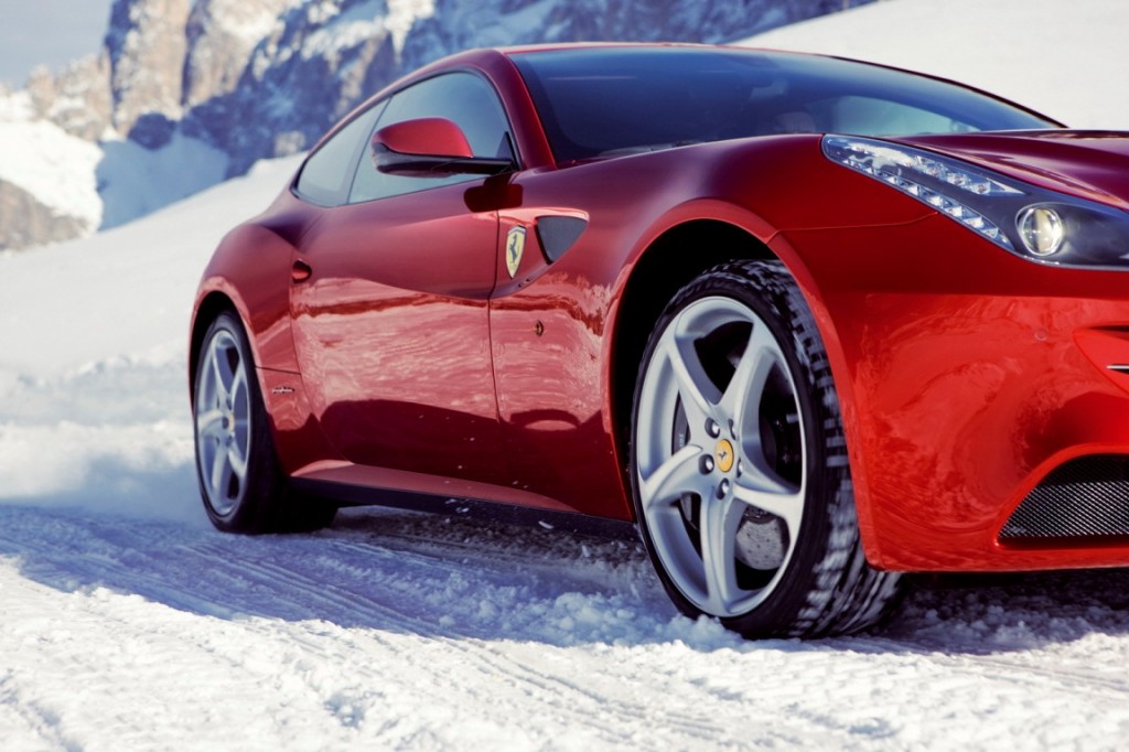 Pneu hiver - Ferrari FF - Euromaster