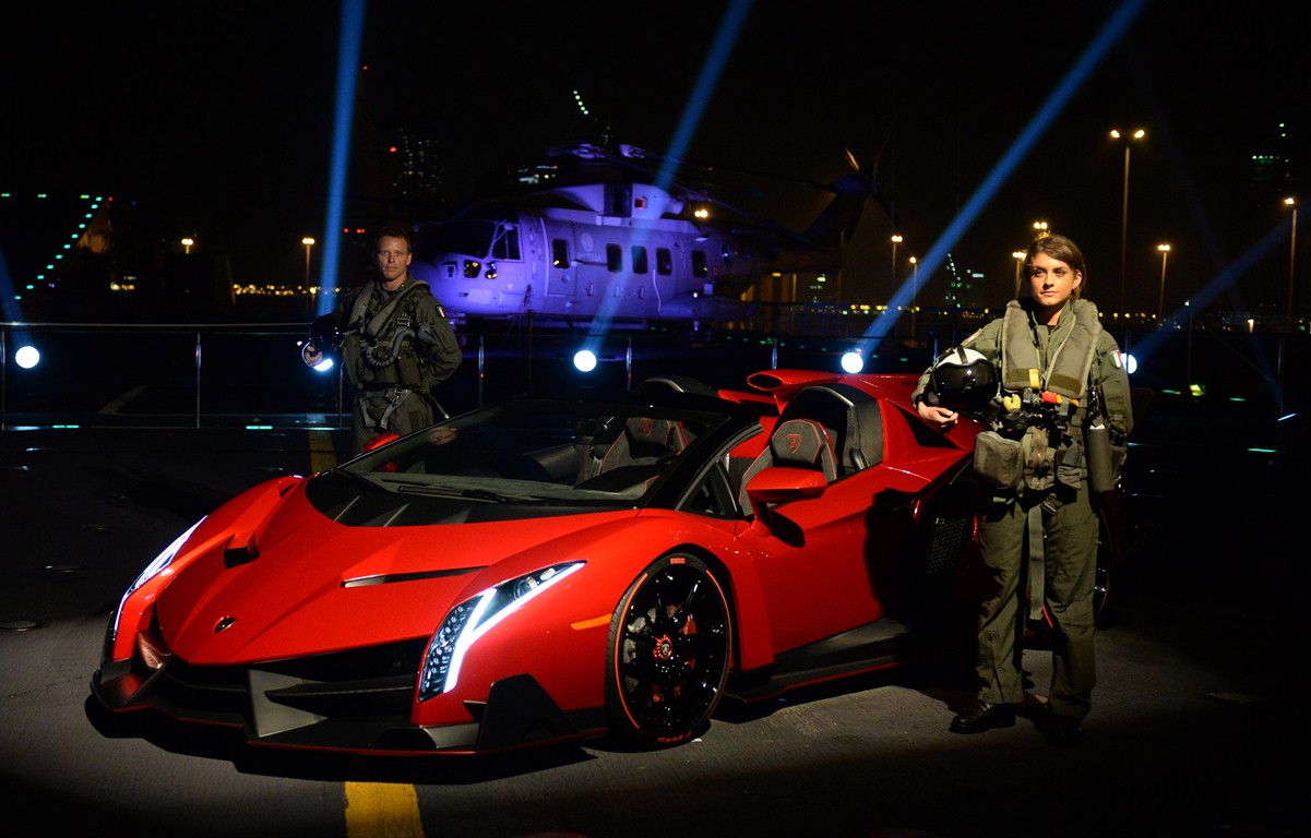 Lamborghini Veneno Roadster - Abu Dhabi