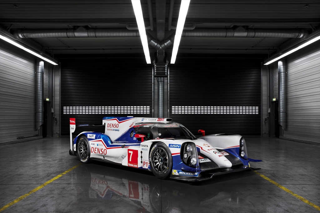 Toyota TS040 Hybrid LMP1 WEC