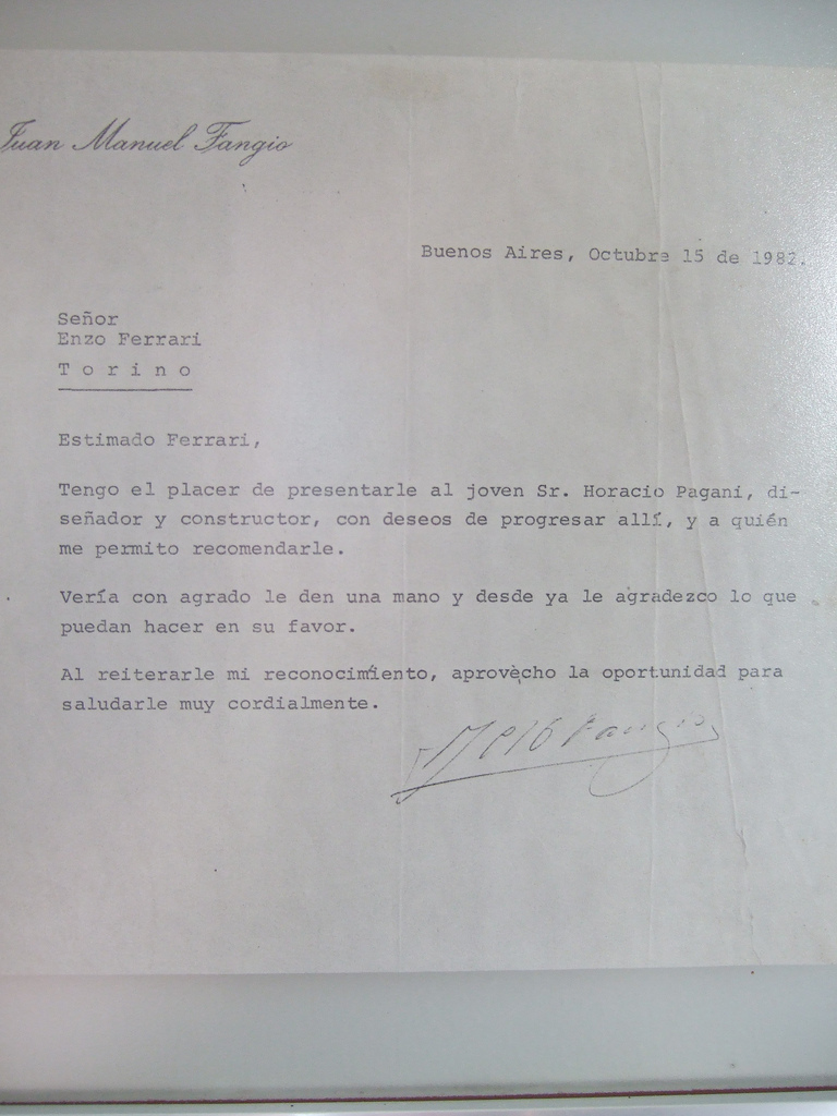 Lettre de recommandation de Juan Manuel Fangio adressée à Enzo Ferrari pour Horacio Pagani