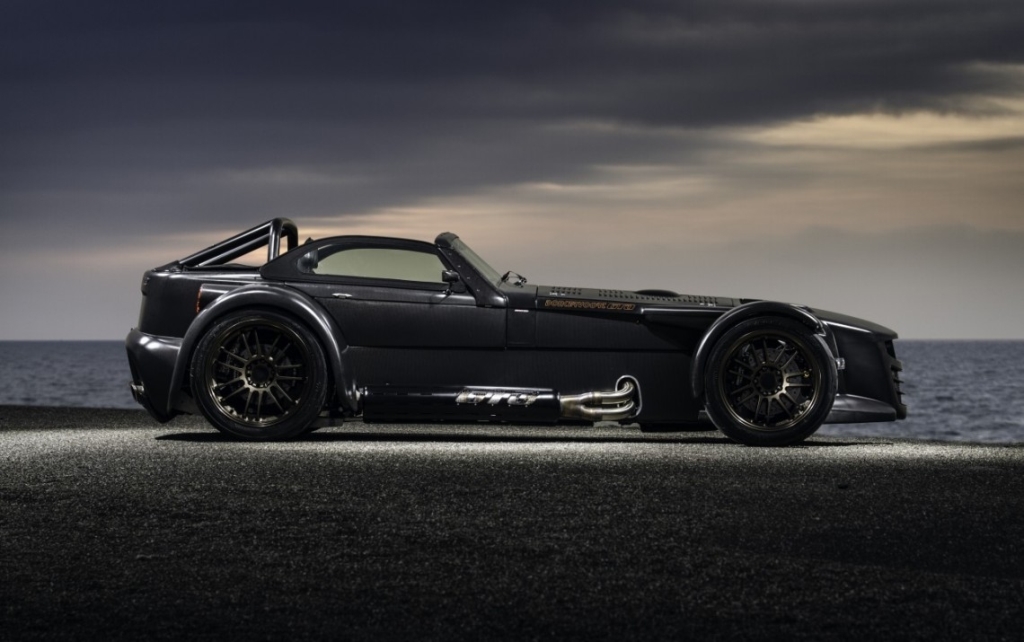 Donkervoort D8 GTO Bare Naked Carbon