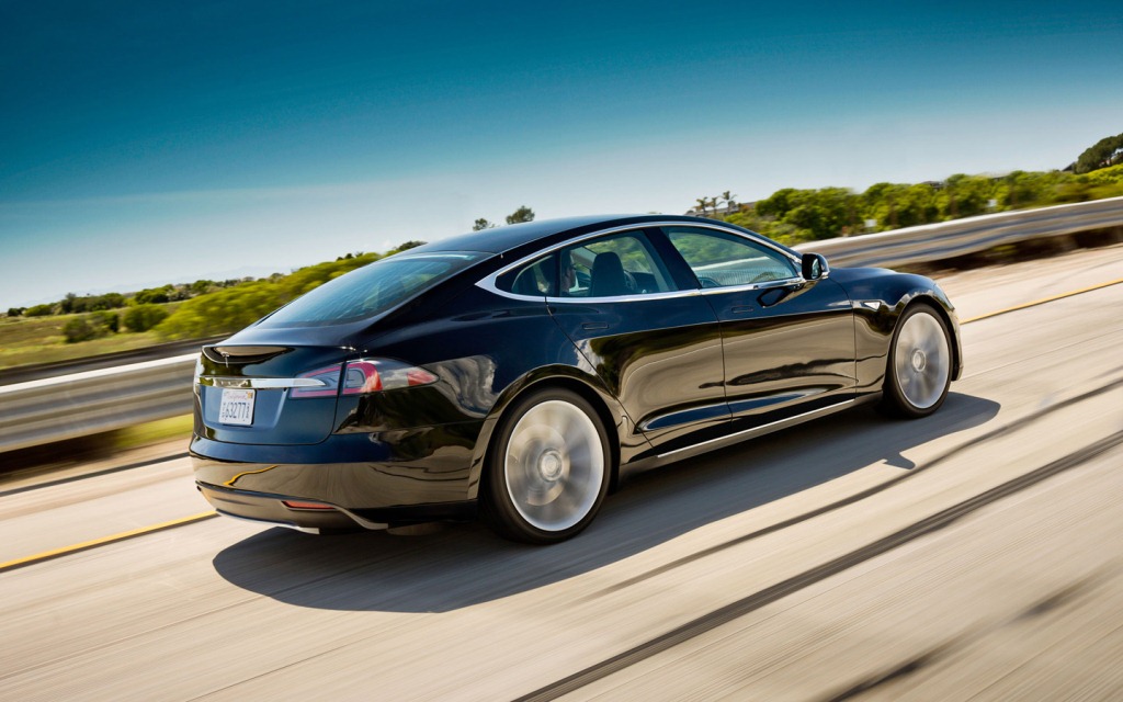 Tesla Model S P90D