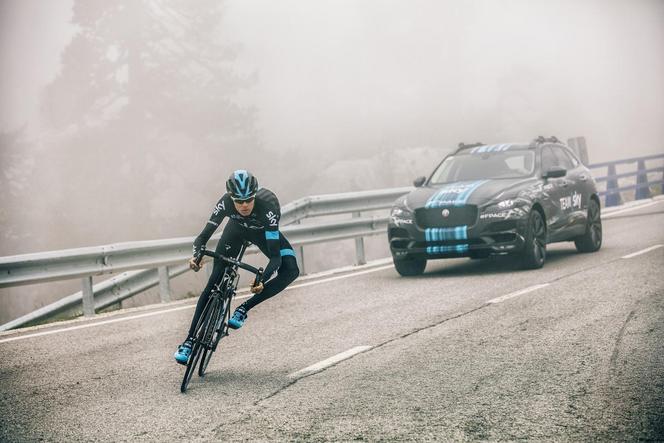 Jaguar F-Pace - Tour de France 2015