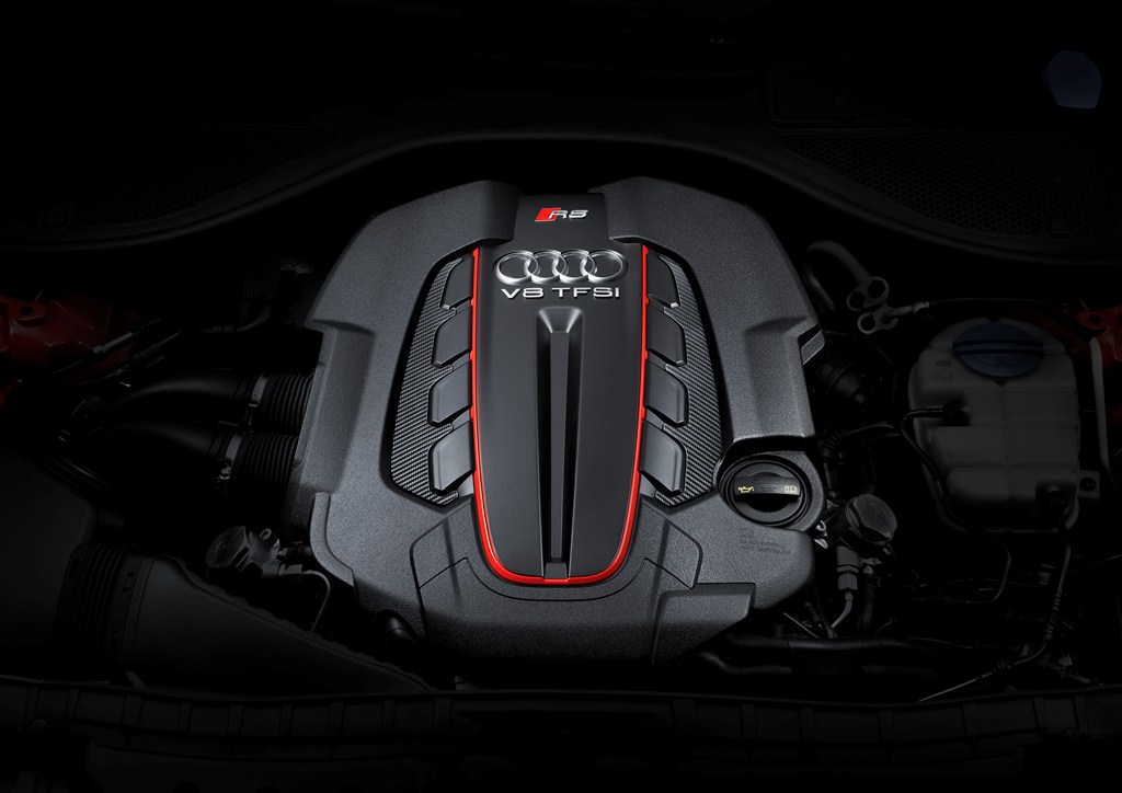 Audi V8 TFSI 4.0L bi-turbo 605 ch 750 Nm