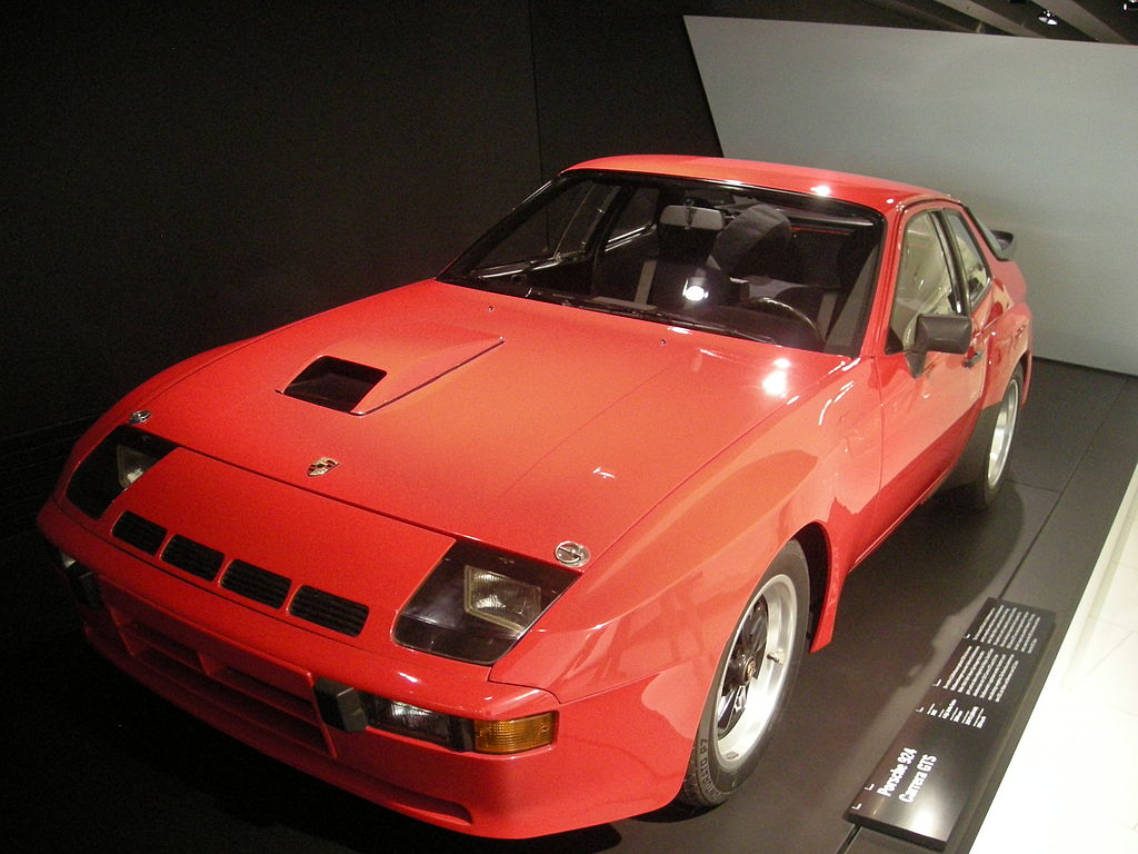 Porsche 924 Carrera GTS