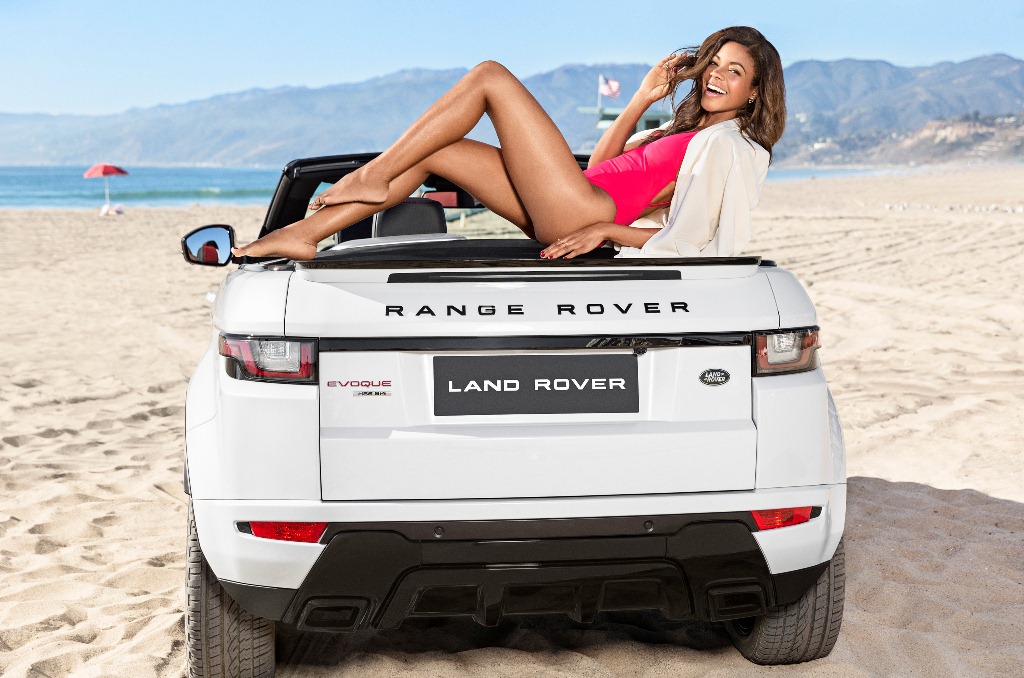 Naomie Harris et le Range Rover Evoque Cabriolet