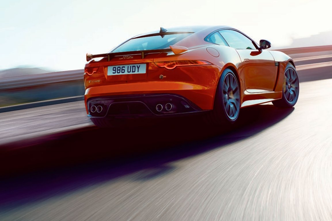 Jaguar F-Type SVR