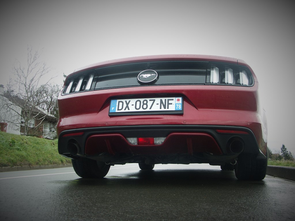 Ford Mustang 2.3L Ecoboost Fastback