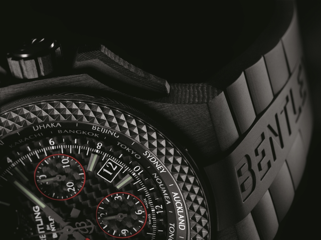 Breitling for Bentley GMT B04 S Carbon Body
