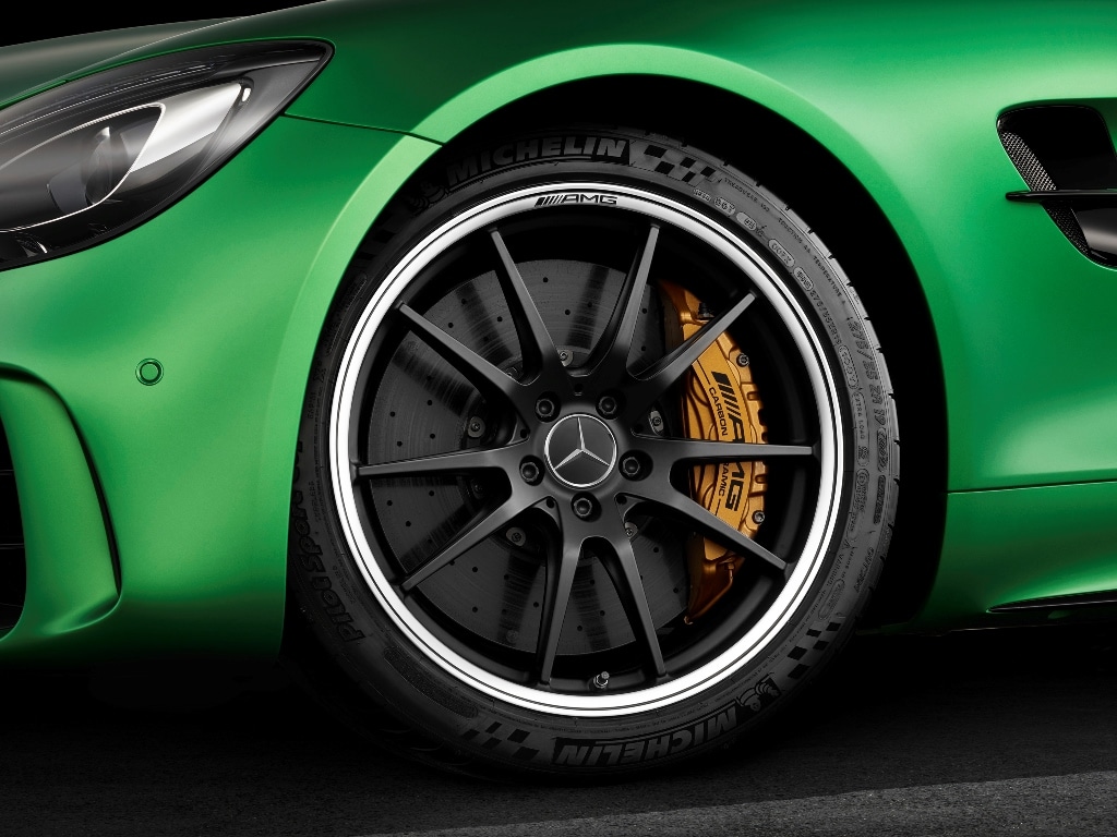 Mercedes AMG GT-R - Michelin Pilot Sport Cup 2