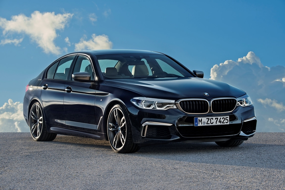 BMW M550i xDrive La M5 de l'Avent... AUTOMOTIV PRESS