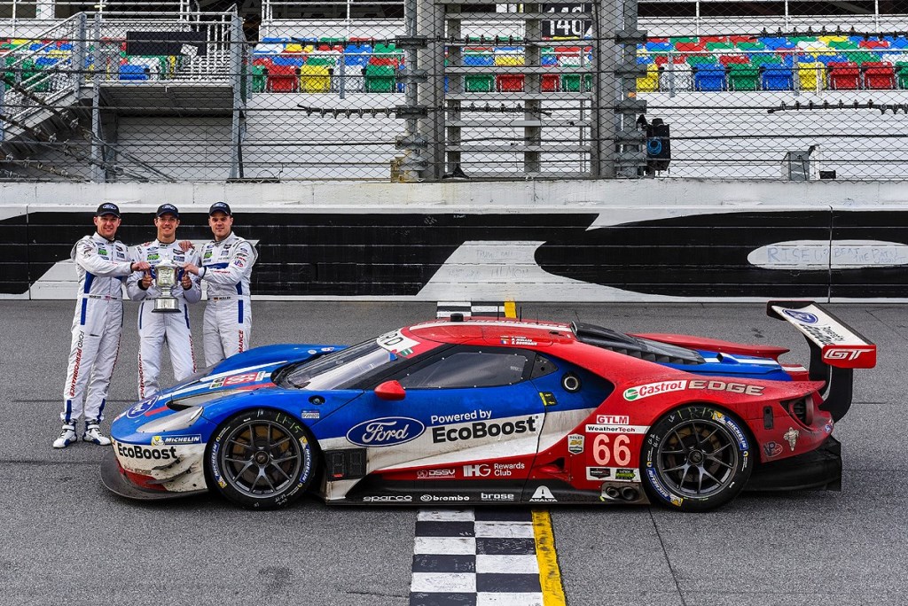 Sébastien Bourdais remporte les 24 Heures de Daytona 2017 avec la Ford GTLM