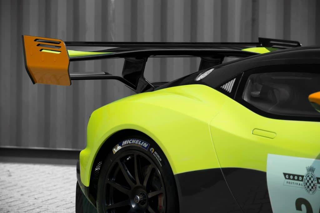 Aston Martin Vulcan AMR Pro