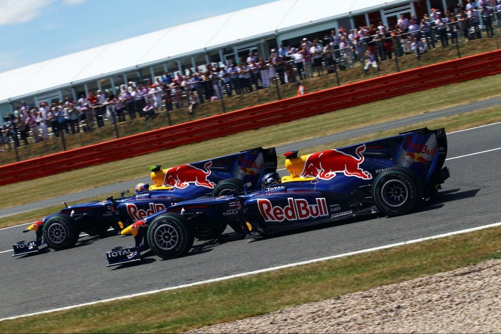 Red Bull Renault F1 RB6 2010 - Mark Webber & Sebastian Vettel