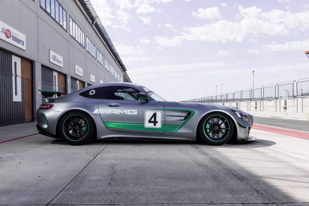 Mercedes-AMG GT4