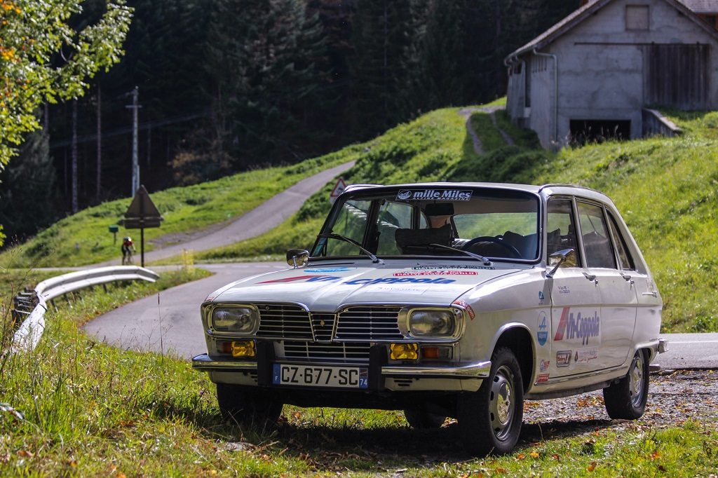 Essai Classic Renault 16 Ts 1971 La Voiture A Vivre Automotiv Press