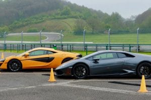 McLaren 540C vs Lamborghini Huracan LP610-4 - Circuit du Laquais