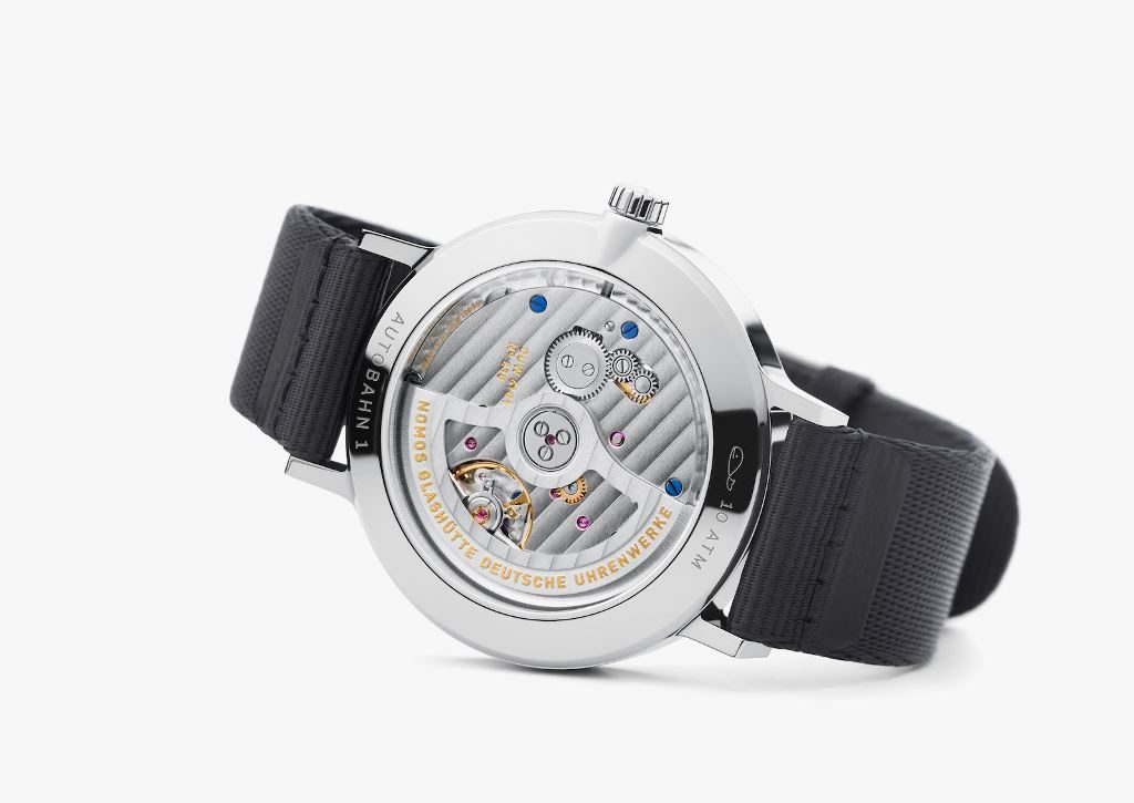 NOMOS Glasshütte Autobahn