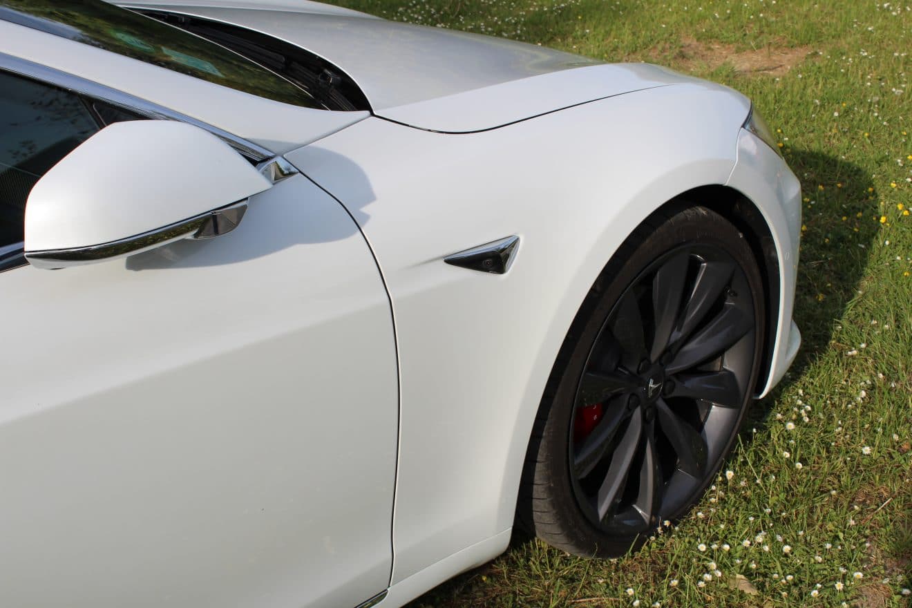 Tesla model S P100D