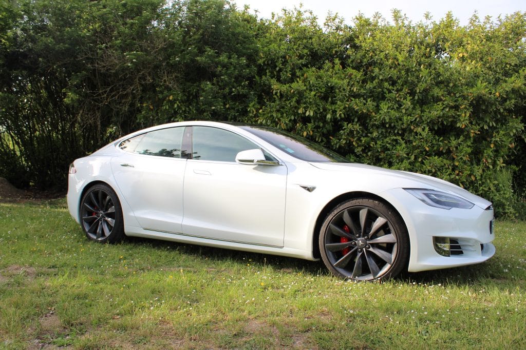 Tesla model S P100D