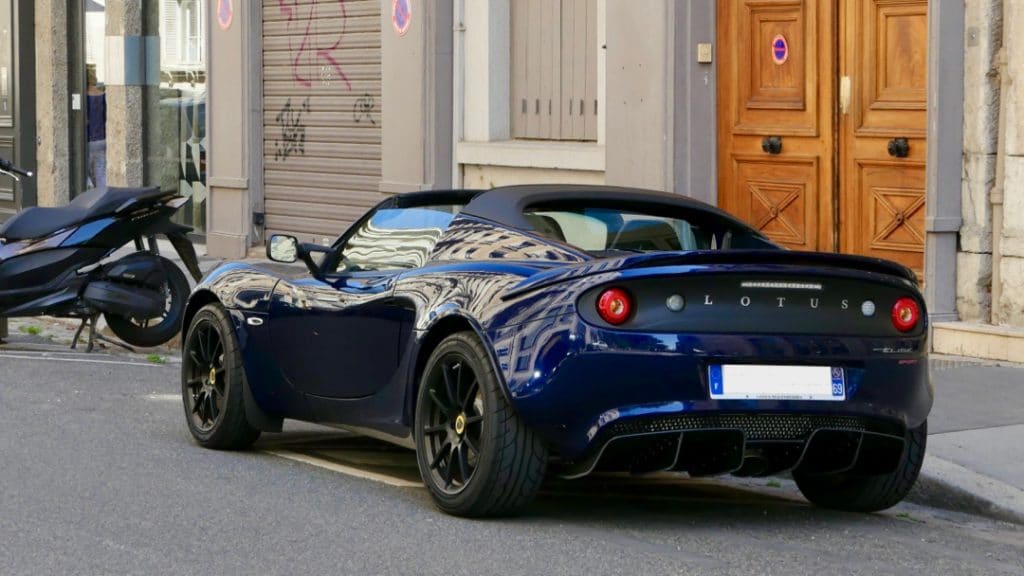 Lotus Elise Sport 220 