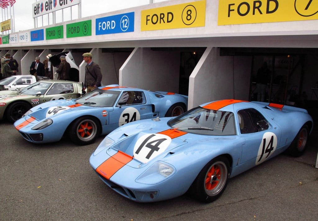 Mirage M1 1967 et Ford GT40 1968 - Ecurie Mirage Gulf Racing John Wyer