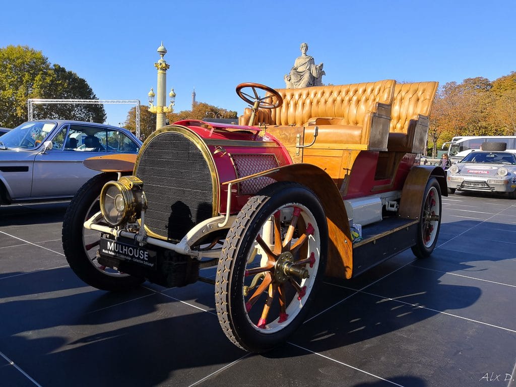 Mondial de l'Auto 2018 - Parade des 120 ans - Alex D.