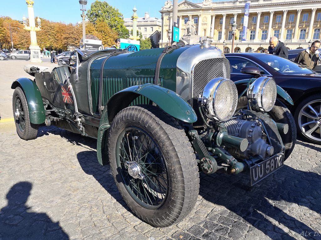 Mondial de l'Auto 2018 - Parade des 120 ans - Alex D.