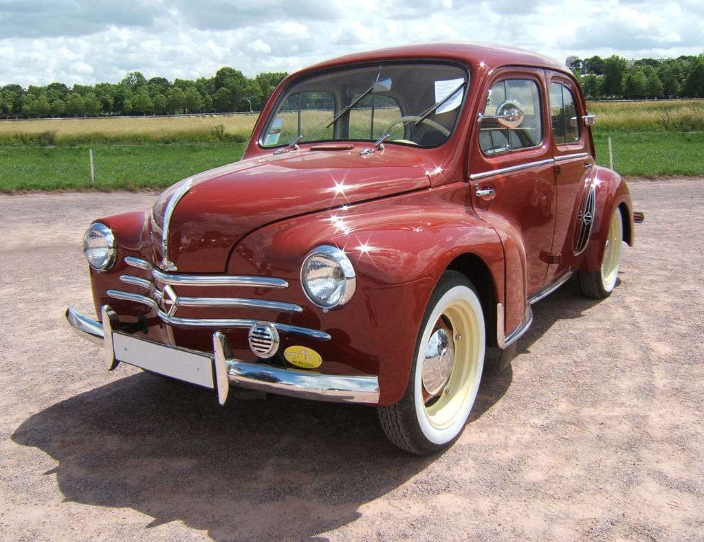 Renault 4CV