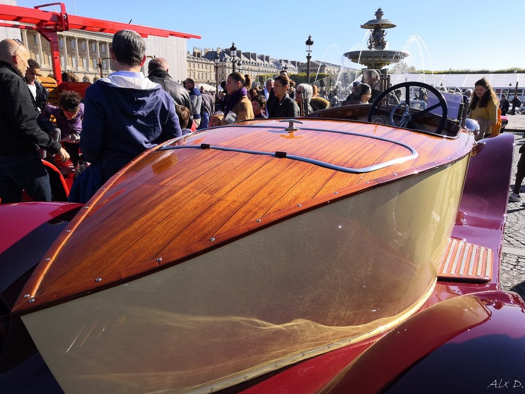 Mondial de l'Auto 2018 - Parade des 120 ans - Alex D.