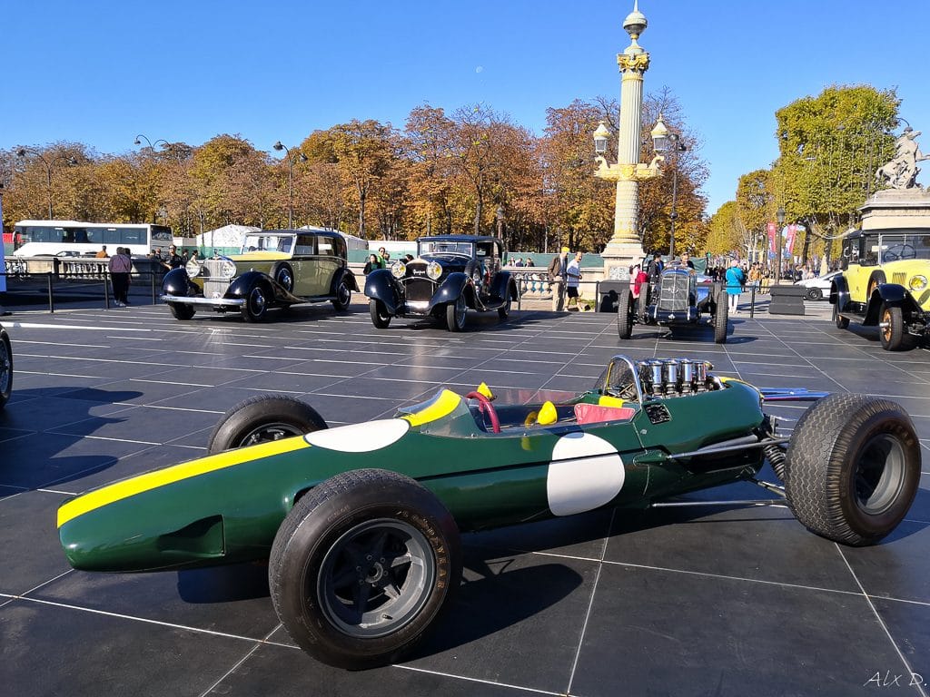 Mondial de l'Auto 2018 - Parade des 120 ans - Alex D.