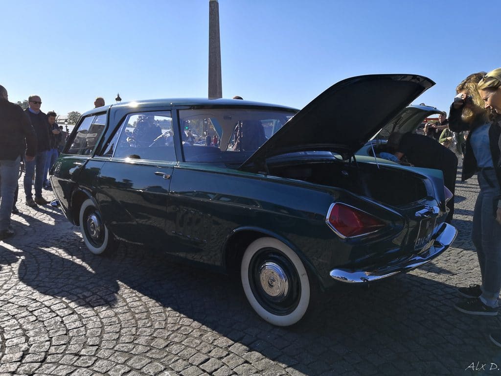 Mondial de l'Auto 2018 - Parade des 120 ans - Alex D.