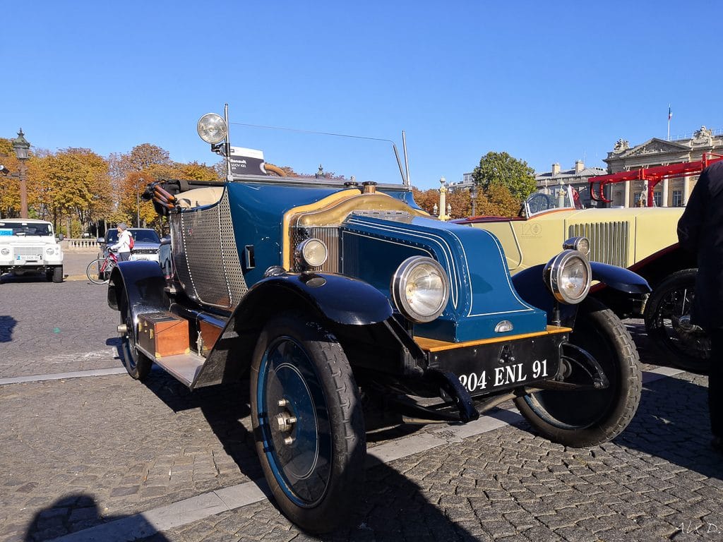 Mondial de l'Auto 2018 - Parade des 120 ans - Alex D.