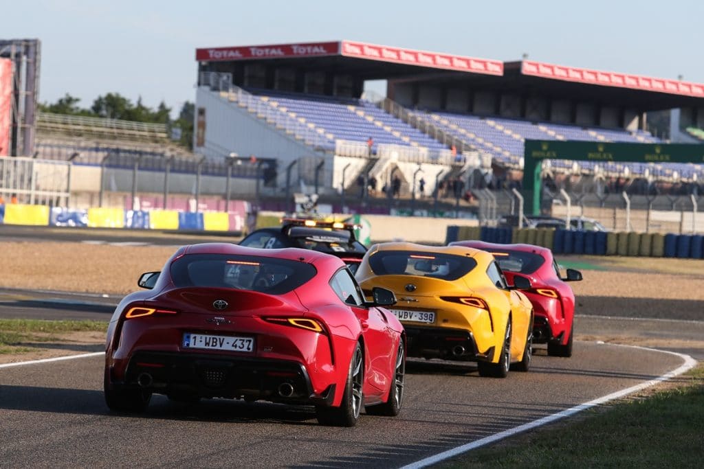 Tour du circuit des 24 Heures du Mans en Toyota GR Supra