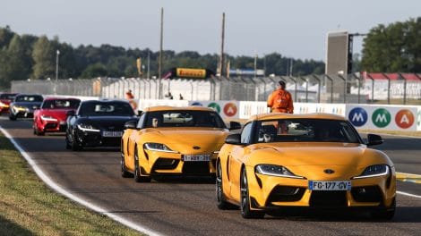 Tour du circuit des 24 Heures du Mans en Toyota GR Supra