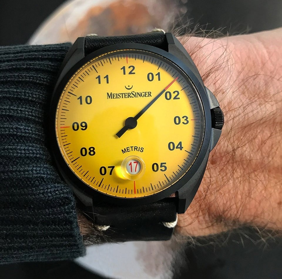 Meistersinger Metris Black Mellow Yellow