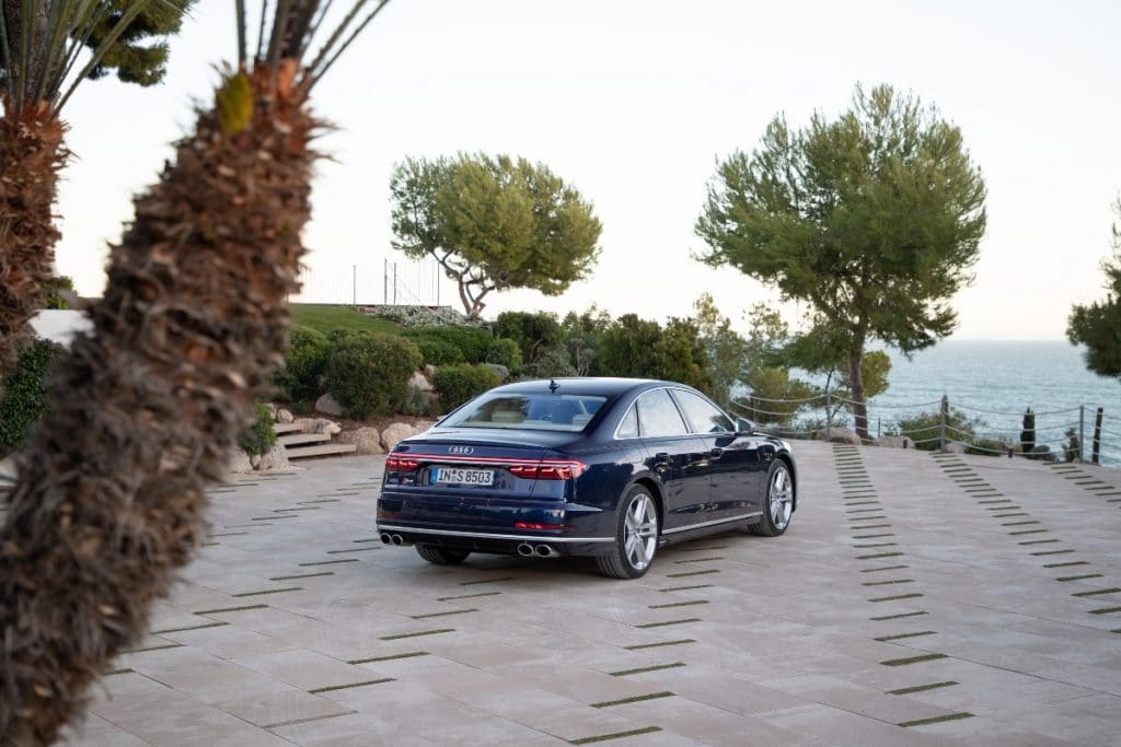 Audi S8