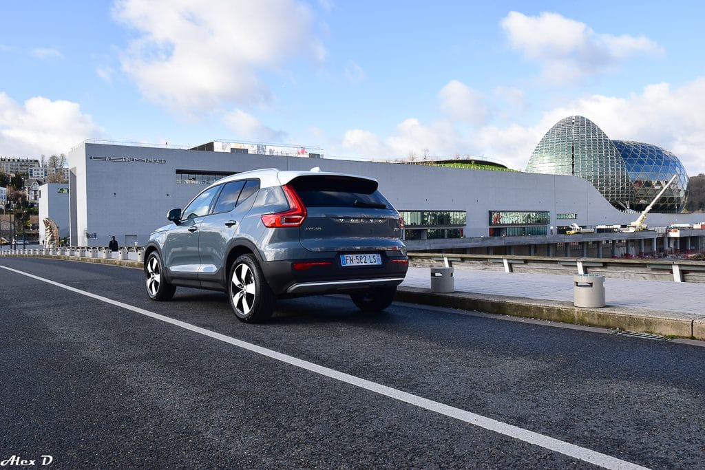 Volvo XC40 recharge T5