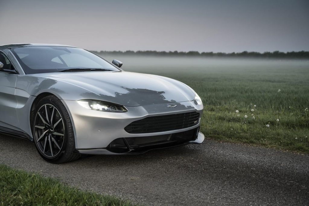 Revenant Automotive Aston Martin Vantage