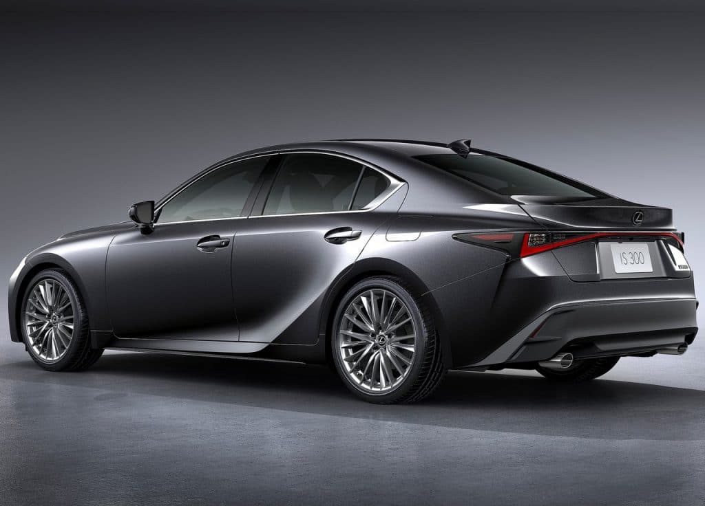 Lexus IS 300 (2021)