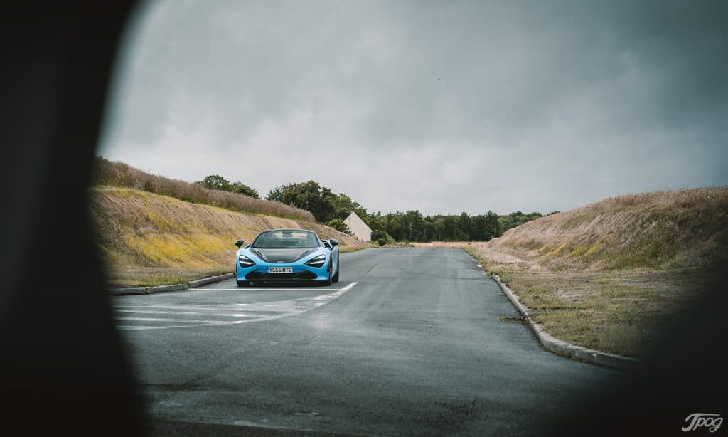 Mclaren 720S Spyder, Avant.