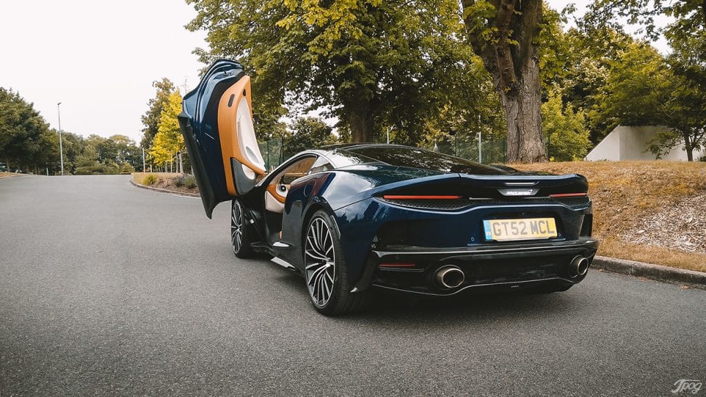 Mclaren GT, porte ouverte