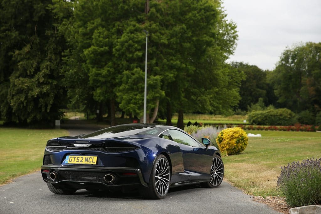 McLaren GT, arrière.