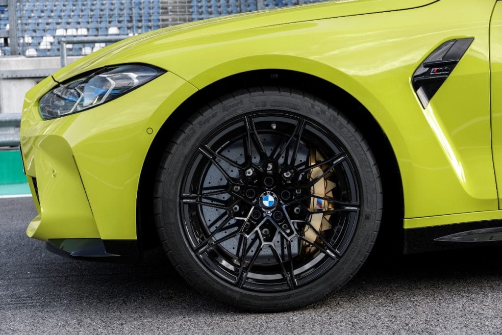 BMW M4 (G82)