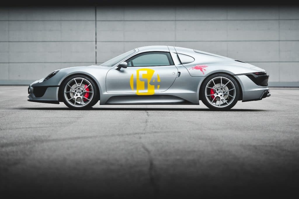 Porsche Le Mans Living Legend (2016)