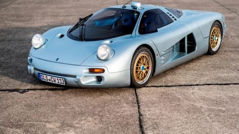 Isdera Commendatore 112i