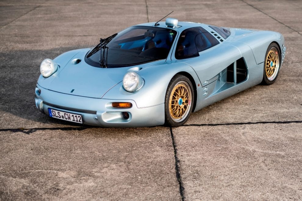 Isdera Commendatore 112i