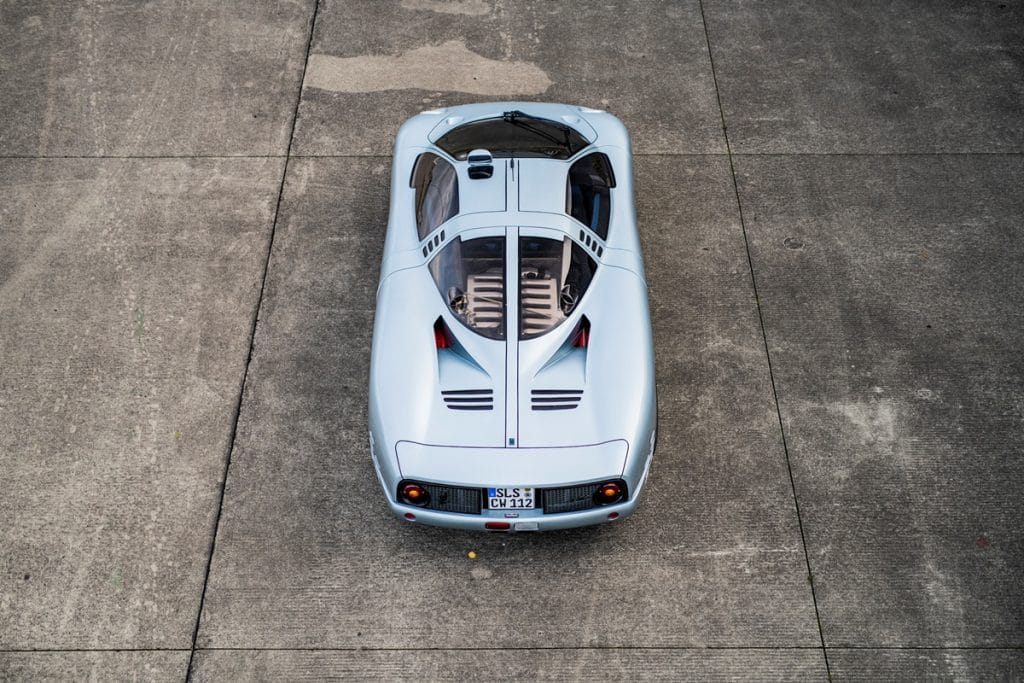 Isdera Commendatore 112i