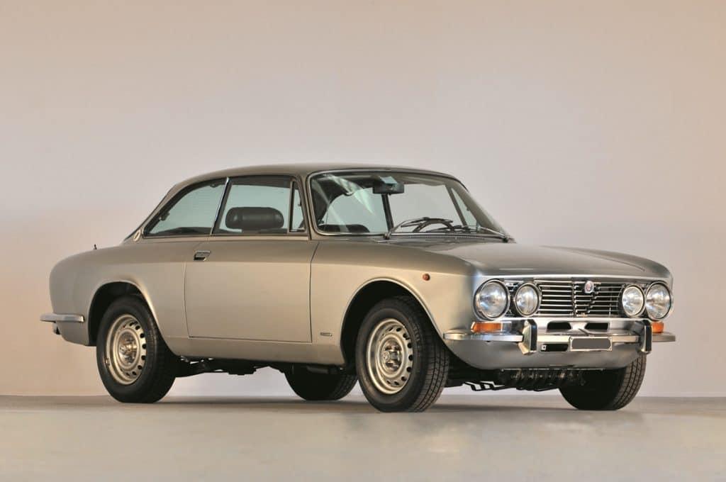 Alfa Romeo GTV 2000